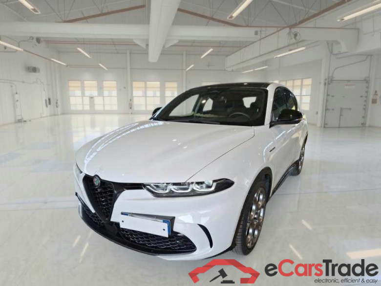 ALFA ROMEO TONALE / 2022 / 5P / SUV 1.5 160CV HYBRID TCT7 VELOCE #1