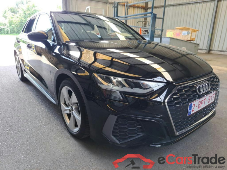 AUDI A3 SPORTBACK 1.0 30 TFSI 81KW S TRONIC S LINE BUS. ED #2