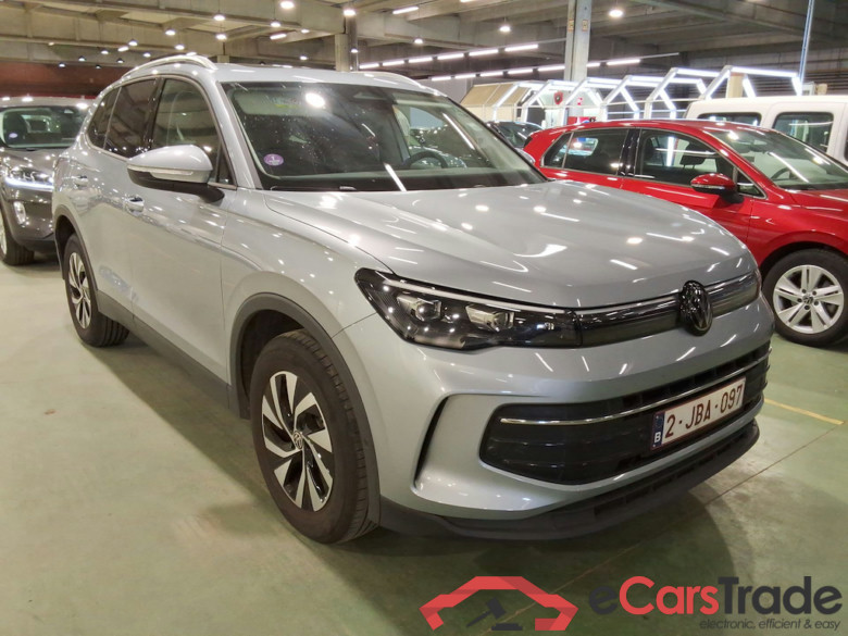 VOLKSWAGEN TIGUAN 1.5 PHEV 110KW LIFE BUSINESS PREMIUM DSG #6