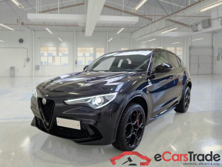 ALFA ROMEO STELVIO / 2017 / 5P / SUV 2.9 V6 510CV QUADRIFOGLIO AT8 Q4