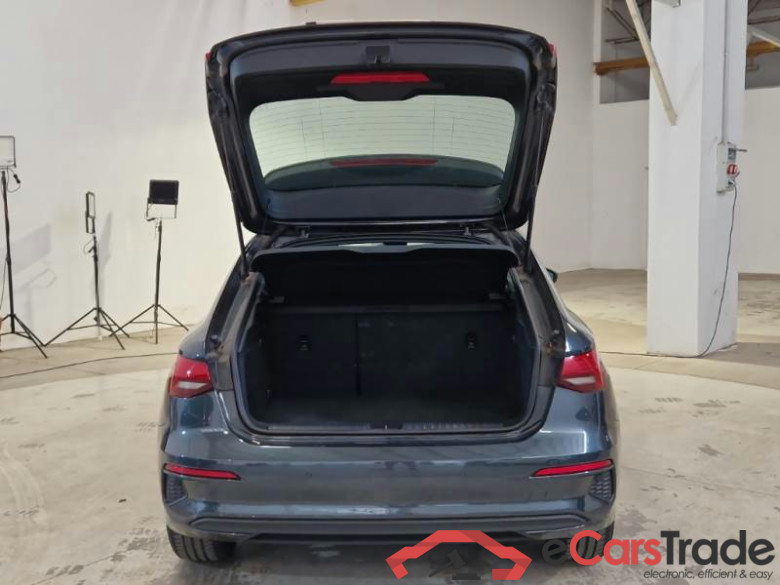 AUDI A3 / 2020 / 5P / BERLINA 35 TDI S TRONIC BUSINESS S.BACK #5