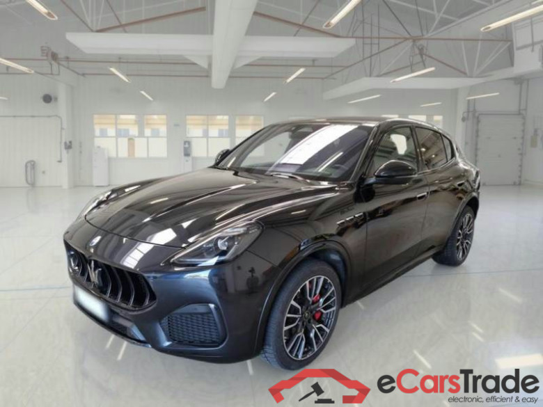 MASERATI GRECALE / 2022 / 5P / SUV 2.0 330CV MHEV MODENA Q4 AUTO