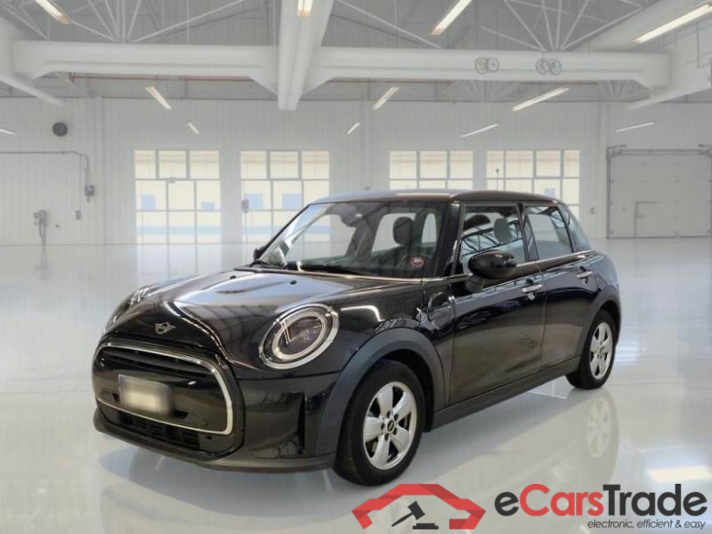 MINI MINI / 2021 / 5P / BERLINA COOPER