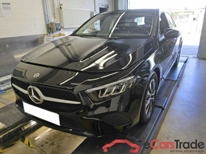 Mercedes-Benz A (BM 177)(03.2018->) DE - LimS5 A 180 EU6e, (Facelift) 2024 - 2026