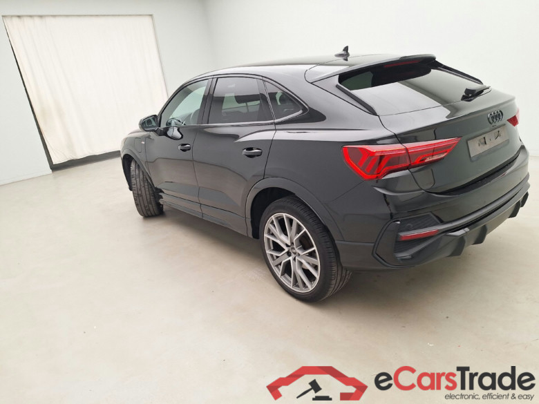 Audi, Q3 SB '19 PHEV, Q3 SB 45 TFSie PHEV S Li.Str. #3