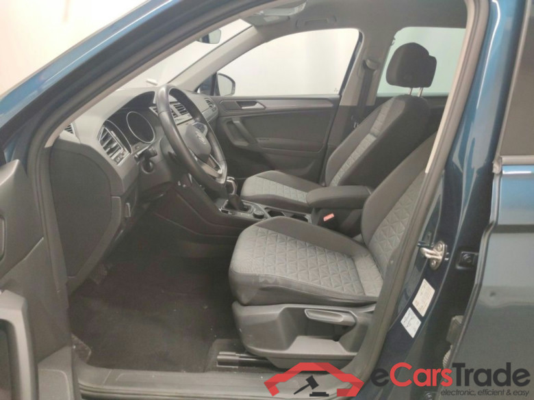 VOLKSWAGEN TIGUAN DIESEL - 2021 2.0 TDI 150 SCR 4Motion Life BMT DSG 5d #3