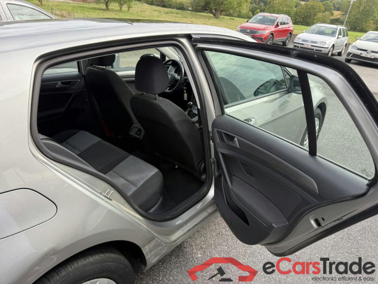 VOLKSWAGEN Golf VII Golf   Trendline 1.2 TSI BlueMotion Technology 63 kW (85 ch) 5 vitesses manuel #4