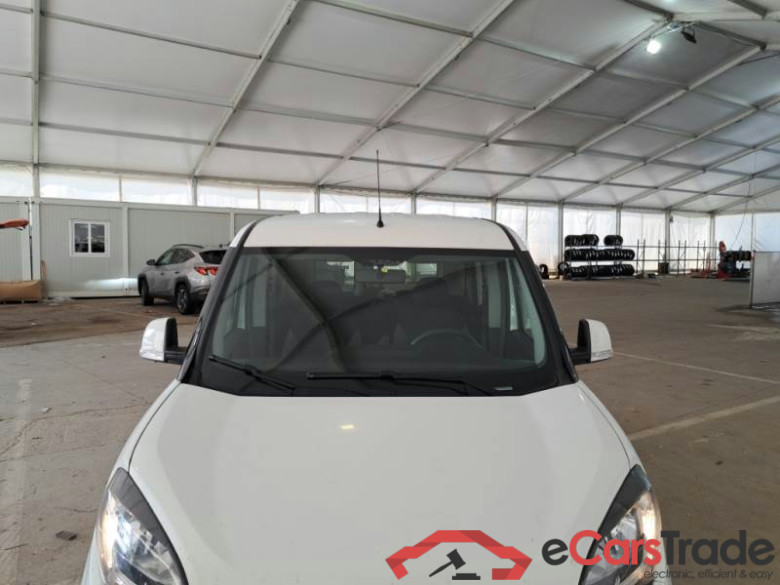 FIAT DOBLÒ CARGO / 2014 / 5P / COMBI COMBI 1.6 MJET 16V 105CV SX (CAT.N1) EU6 #3