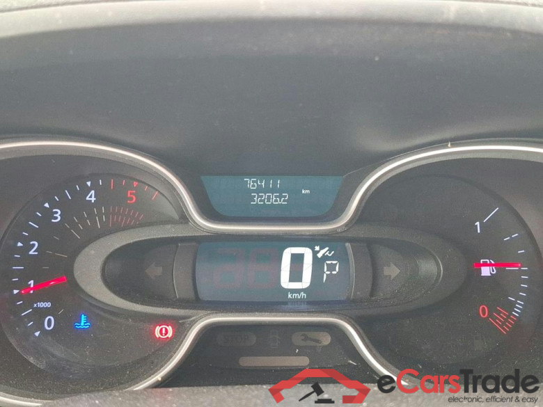 RENAULT Trafic / 2019 / 4P / Fourgon tole FG GCF L1H1 1000 Energy dCi 145 EDC #6