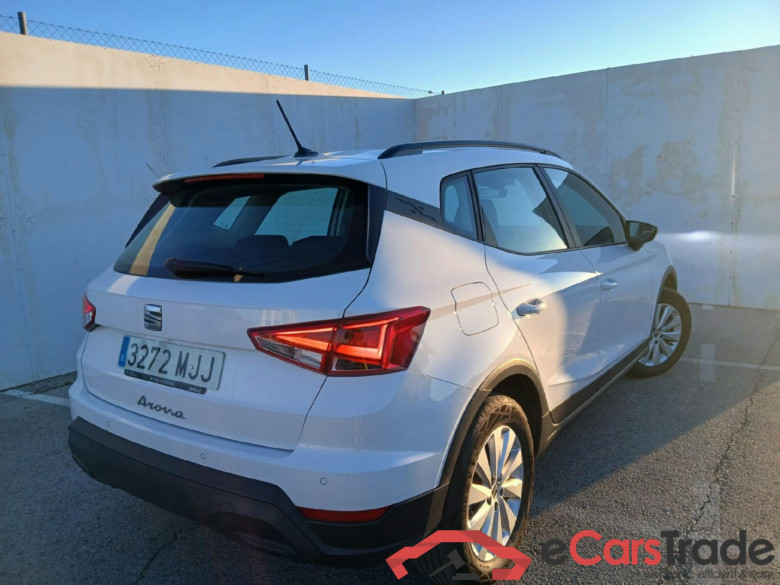 SEAT Arona / 2021 / 5P / todoterreno 1.0 TSI 81kW (110CV) Style XL(SP) #2