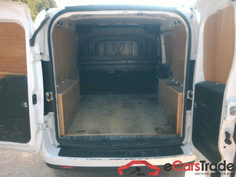 DOBLO CARGO 1.6MJT 120 PRO LOU #6
