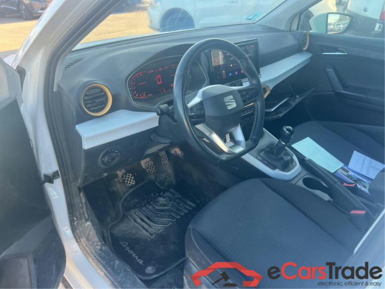 SEAT Arona / 2021 / 5P / todoterreno 1.0 TSI 81kW (110CV) Style XL(SP) #3