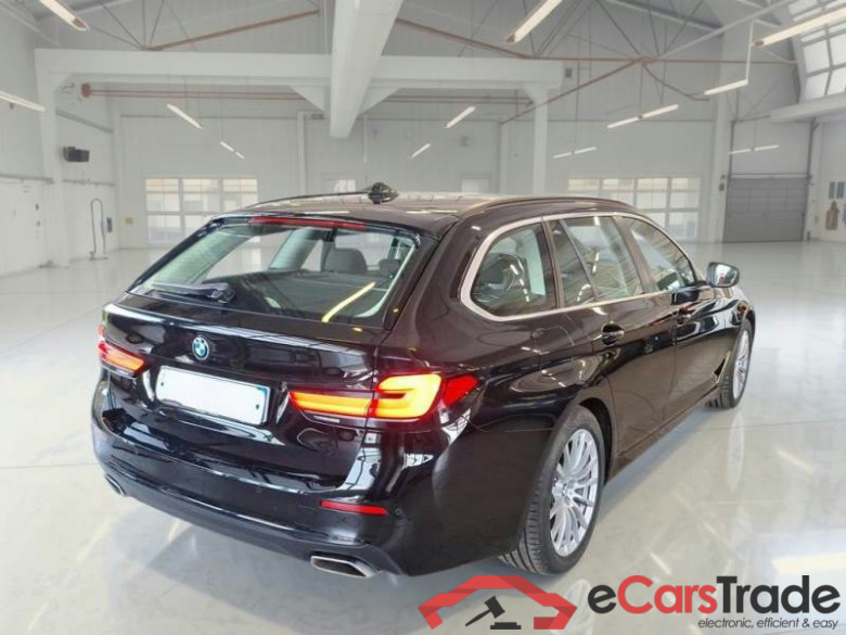 BMW SERIE 5 / 2020 / 5P / STATION WAGON 520D XDRIVE BUSINESS AUTO MH48V TOURING #2