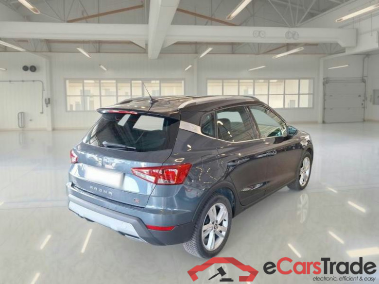 SEAT ARONA / 2017 / 5P / CROSSOVER 1.0 TGI 66KW FR #2