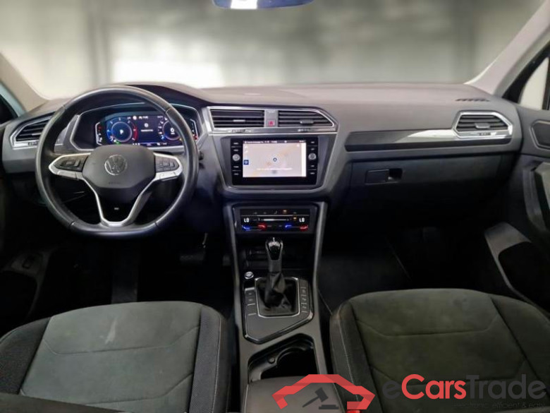VOLKSWAGEN TIGUAN / 2020 / 5P / SUV 2.0 TDI SCR 110KW ELEGANCE DSG #3