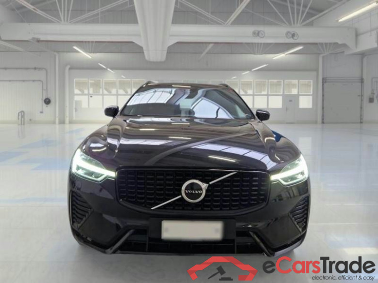 VOLVO XC60 / 2021 / 5P / SUV B5 D AWD AUTOMATICO ULTIMATE DARK #5