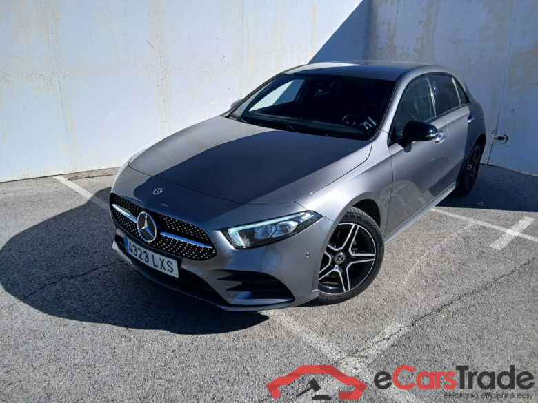 MERCEDES-BENZ Clase A / 2018 / 5P / berlina con portón A 250 e