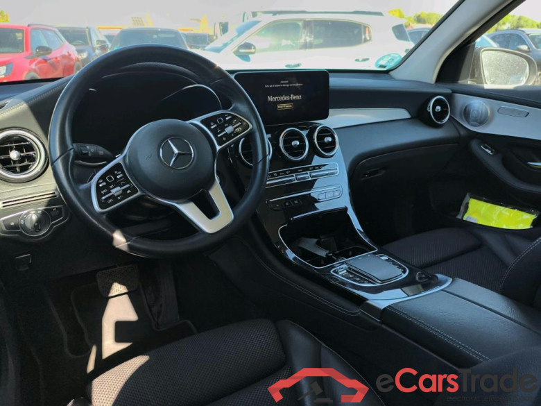 MERCEDES-BENZ Clase GLC / 2019 / 5P / todoterreno GLC 200 d 4MATIC #3