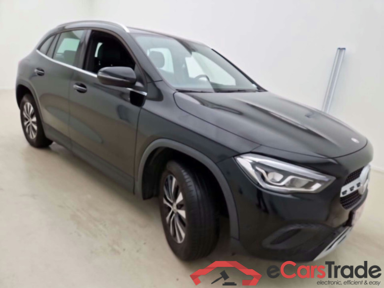 Mercedes GLA 250e Plug-In Hybrid Aut. LED Widescreen Navi 1/2 Sport-Leather KeylessGo Camera Klima PDC ... #2