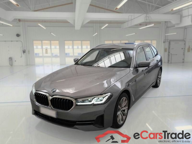 BMW SERIE 5 / 2020 / 5P / STATION WAGON 530E XDRIVE BUSINESS AUTO TOURING #1