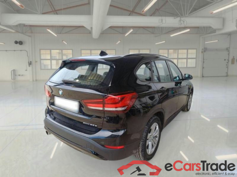BMW X1 / 2019 / 5P / SUV XDRIVE 25E BUSINESS ADVANTAGE AUTOMATICO #2