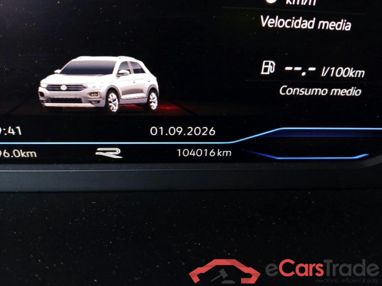 VOLKSWAGEN T-Roc / 2021 / 5P / todoterreno R-Line 1.5 TSI 110kW (150CV) #5