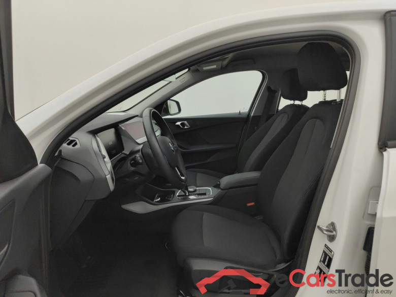 BMW 1 HATCH DIESEL - 2019 116 dA 116hp (EU6AP) 5d #3