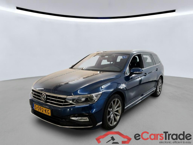 VOLKSWAGEN Passat Variant 110 kW #1