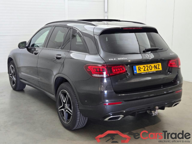 MERCEDES-BENZ GLC-Klasse 300e 4MATIC Premium #3