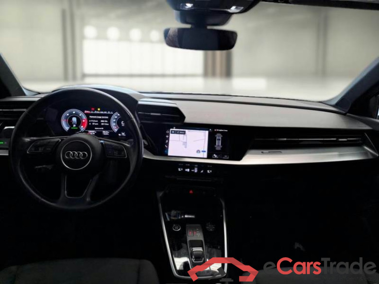 AUDI A3 / 2020 / 5P / BERLINA 35 TDI S TRONIC S LINE EDITION S.BACK #3