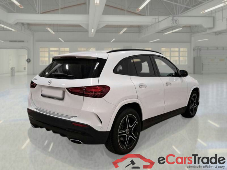 MERCEDES-BENZ GLA / 2023 / 5P / CROSSOVER GLA 180 D AMG LINE ADV PLUS #2