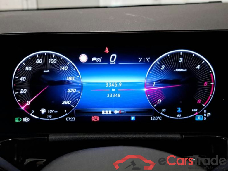 MERCEDES-BENZ GLA / 2023 / 5P / CROSSOVER GLA 180 D AMG LINE ADV PLUS #4