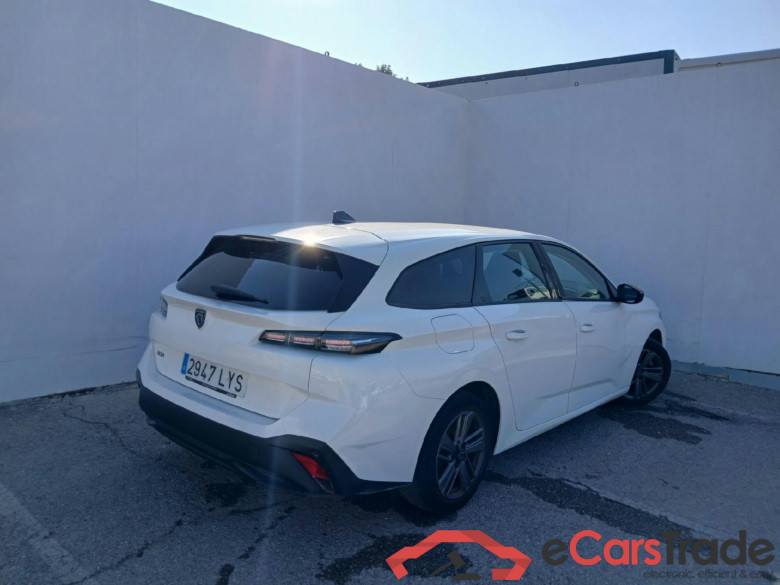 PEUGEOT 308 / 2021 / 5P / familiar SWActive Pack BlueHDi 130 S&S MAN #2