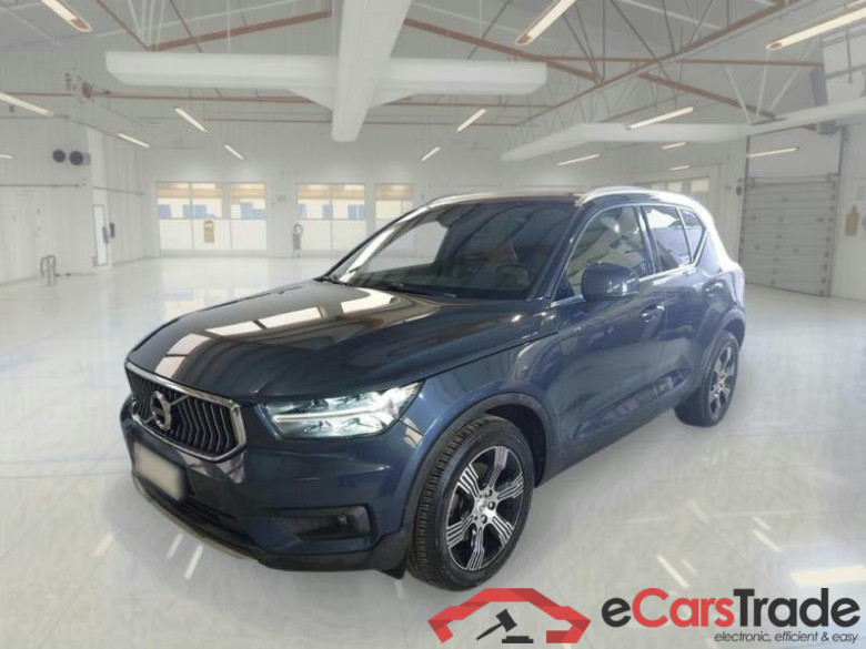 VOLVO XC40 / 2017 / 5P / SUV (V.M.)D4 AWD Geartronic Inscription #1