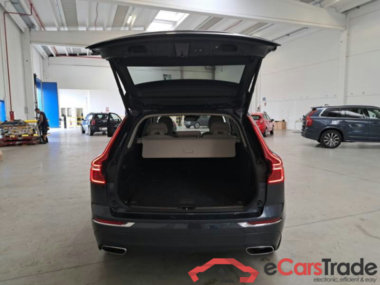 VOLVO XC60 / 2017 / 5P / SUV B5 D AWD GEARTR. INSCRIPTION #5