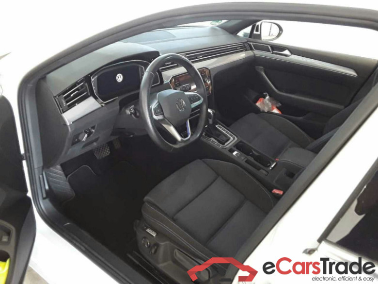 Volkswagen Passat  #5