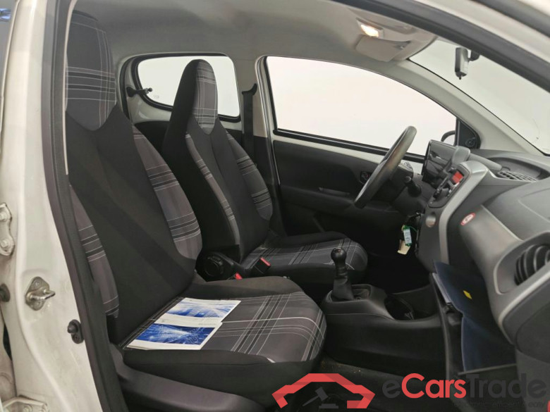 Peugeot 108 Active 1.0 e-VTi 68pk 5d #3