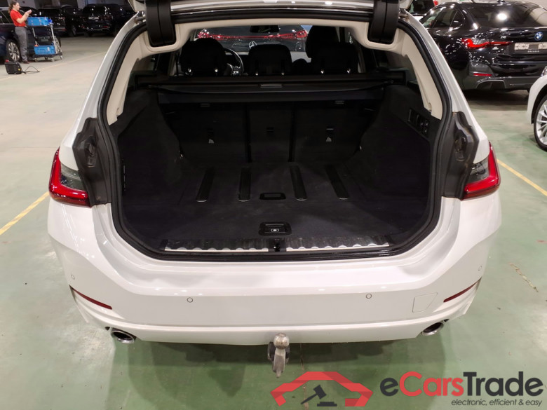 BMW 3 SERIES TOURING 2.0 318DA (110KW) TOURING #3