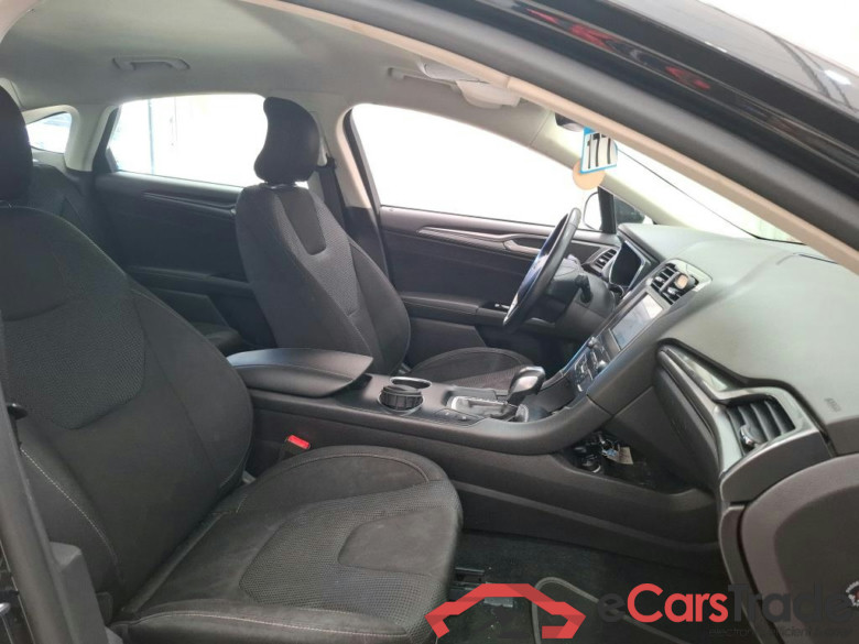 Ford Mondeo Titanium 2.0i Hybrid Navi KeylessGo Klima PDC ... #4
