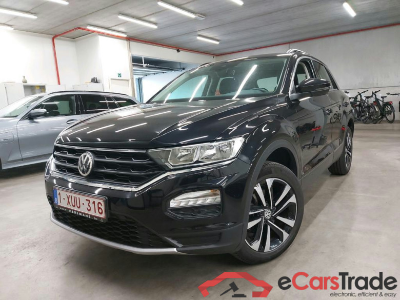 VOLKSWAGEN - VW  T-ROC TSI 150PK United Pack Comfort & Winter & Nav Discover Media & Removable Trailer Hook  * PETROL * #1
