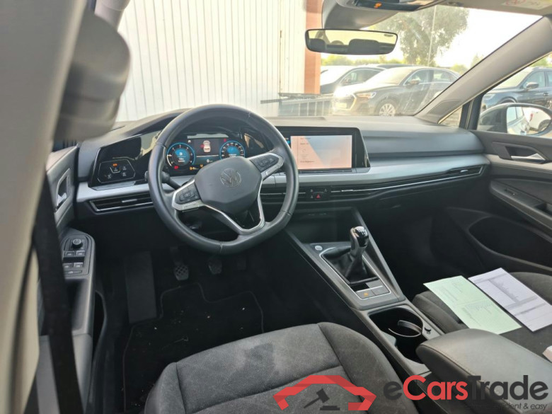 Golf VIII Berlina Life 2.0 TDI 115CV MT6 E6d #3