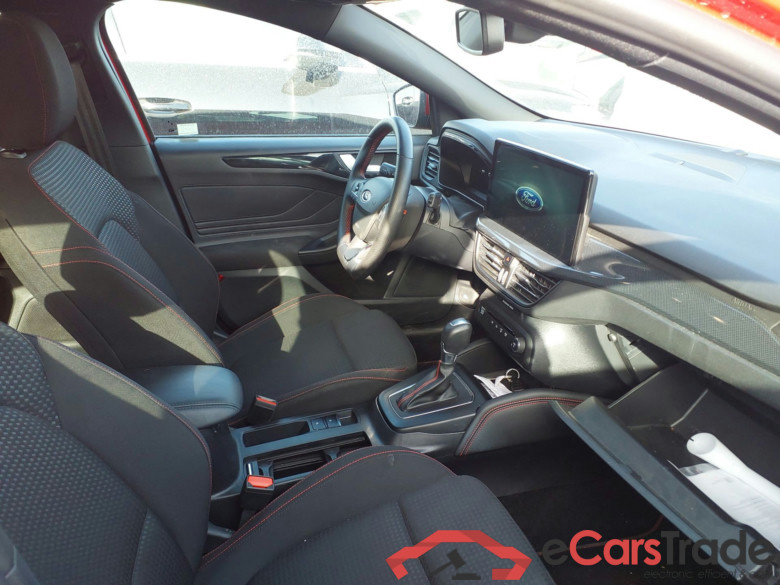 FORD Focus  Sportbreak 1.0 Ecoboost 114KW 155CV S6.2 AutomÃ¡ti ST-LINE X(Pano-Roof + Winterpack) #3