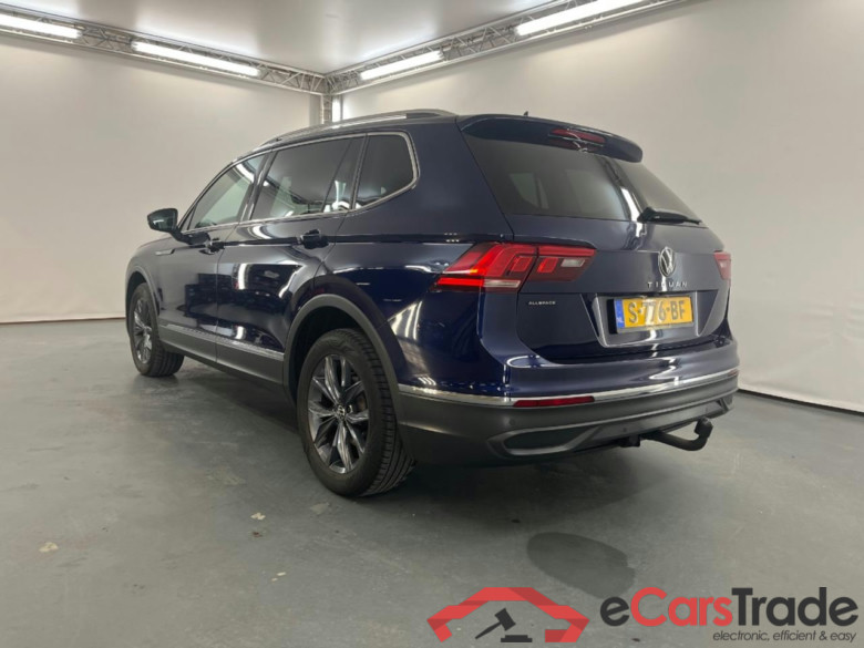 VOLKSWAGEN Tiguan Allspace 1.5 TSI Life Business 7p. #3