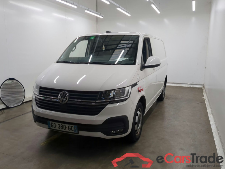 VOLKSWAGEN Transporter / 2019 / 4P / Fourgon tôlé 2.0 TDi 150 DSG7 L1H1 Business Line Plus #1