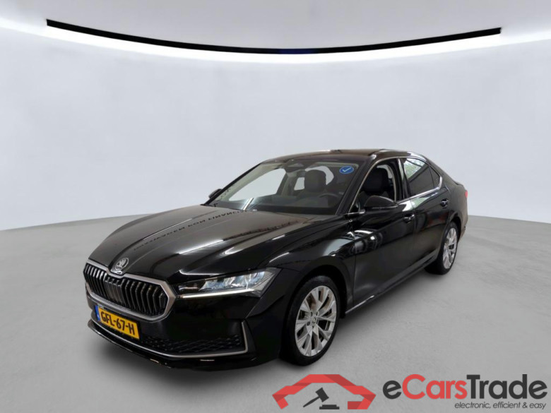 SKODA Superb 110 kW #1