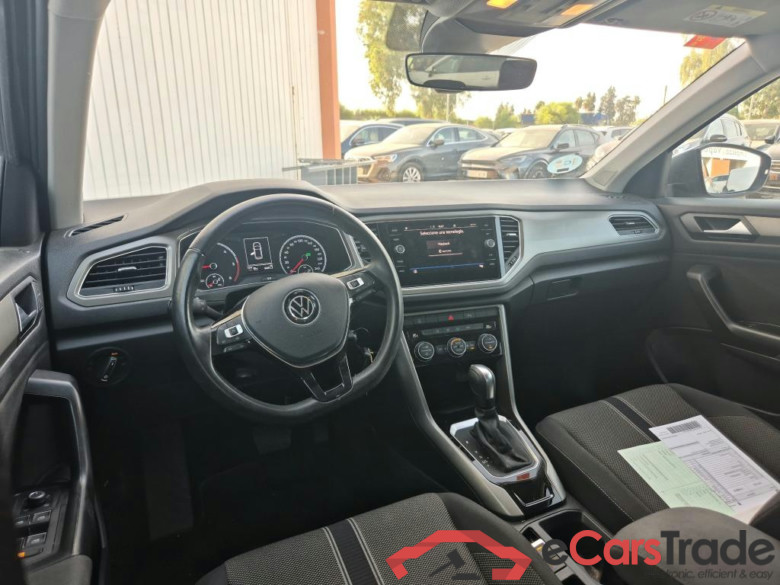 VOLKSWAGEN T-Roc / 2017 / 5P / todoterreno Advance 2.0 TDI 110kW (150CV) DSG (AC2) #3