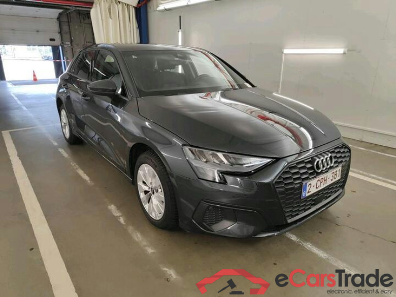 Audi A3 Sportback A3 Sportback 1.4 40 TFSI e Attraction (PHEV) 150kW/204pk  5D/P Auto-6 #2