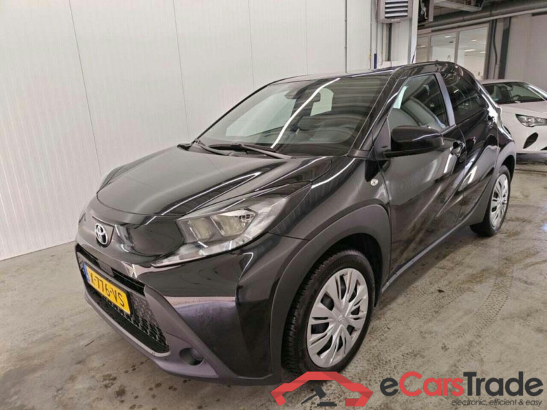 TOYOTA Aygo X 1.0 VVT-i MT Play