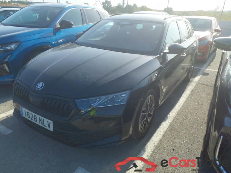 SKODA Octavia 2.0 TDI 110 kW (150 CV) DSG 7 vel. Combi Sportline(Winterpack) #1