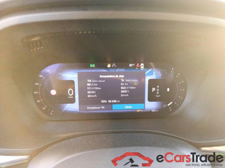 VOLVO XC60 / 2017 / 5P / todoterreno 2.0 B4 D Core Auto #4